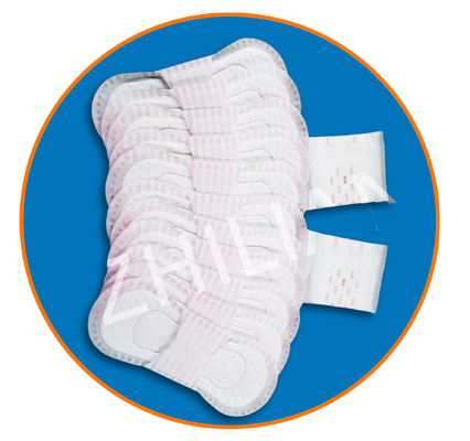 Máquina de la servilleta sanitaria de las mujeres de Mini Sanitary Napkin Making Machine